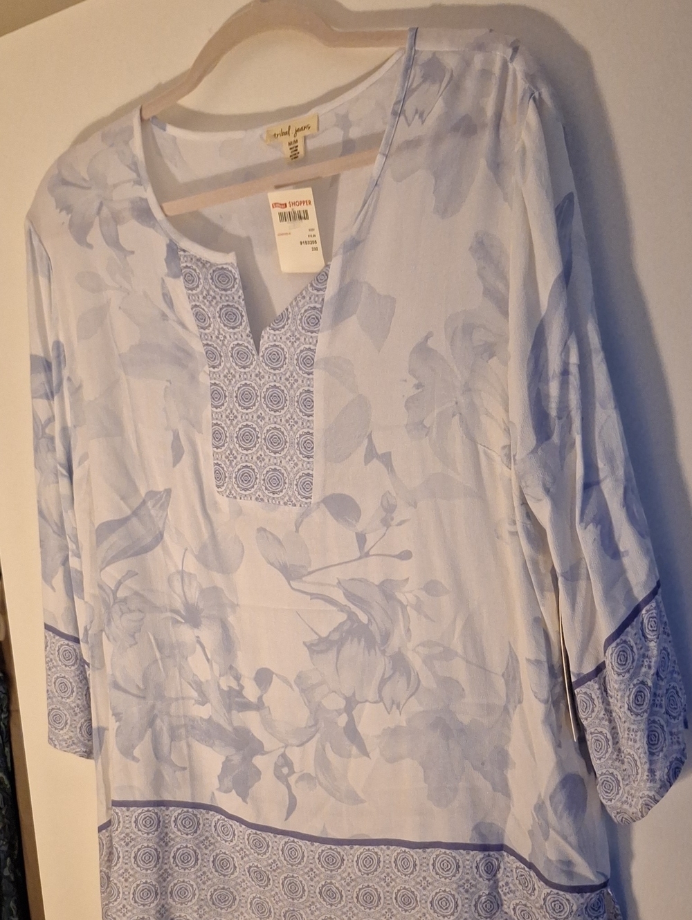 NWT - Light Blue Floral Tunic - Casual Pull-On Top
